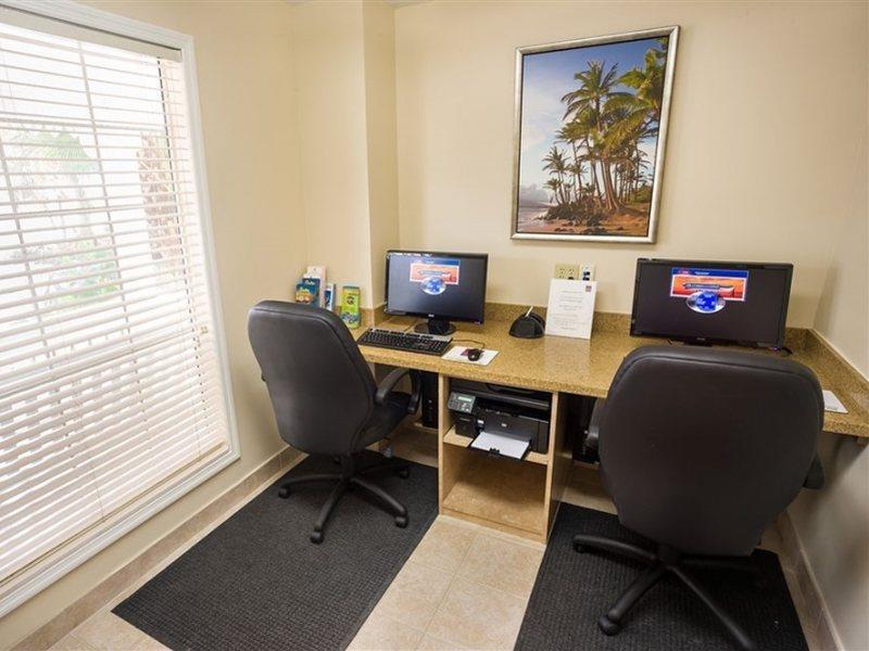 Hampton By Hilton Grand Cayman Seven Mile Beach 乔治城 外观 照片